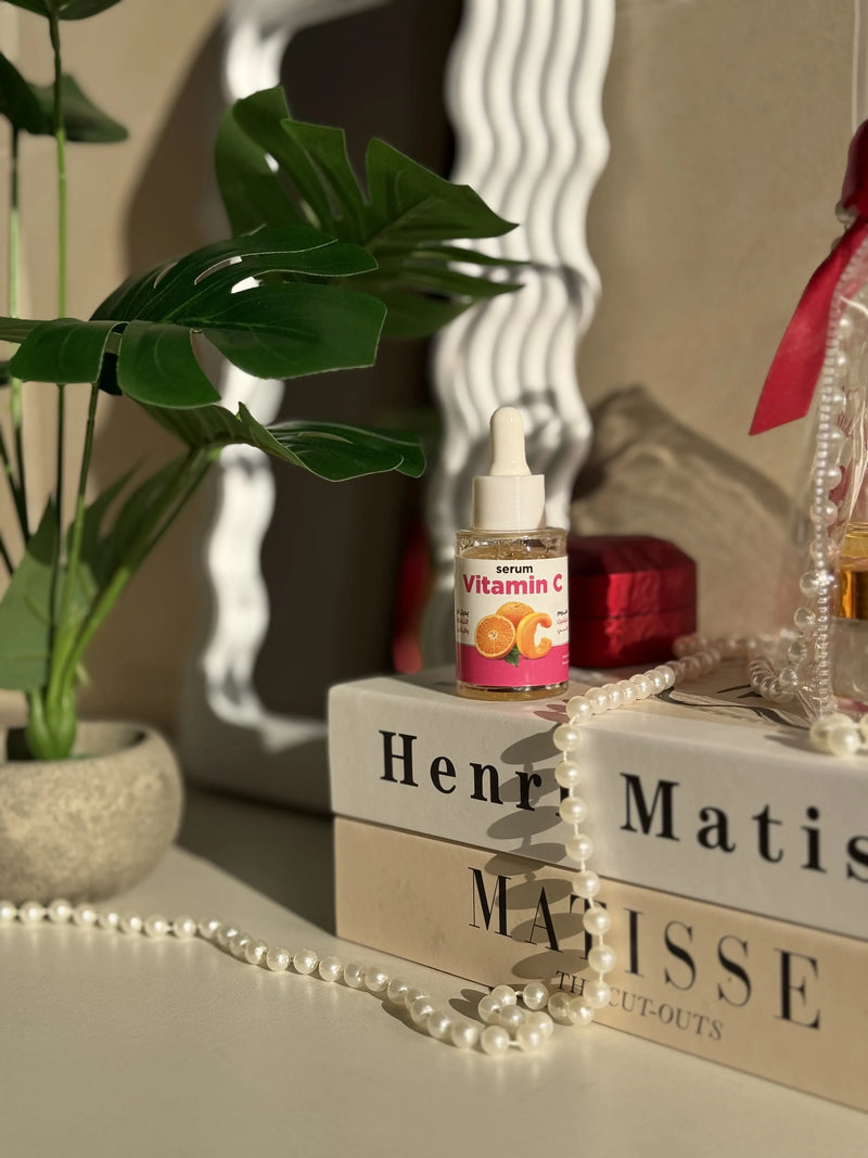سيروم فيتامين C – جرعة نضارة للبشرة